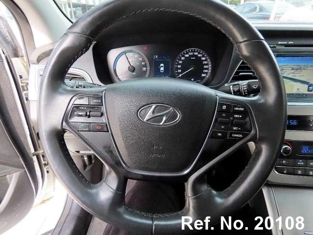  Hyundai / Sonata Stock No. 20108
